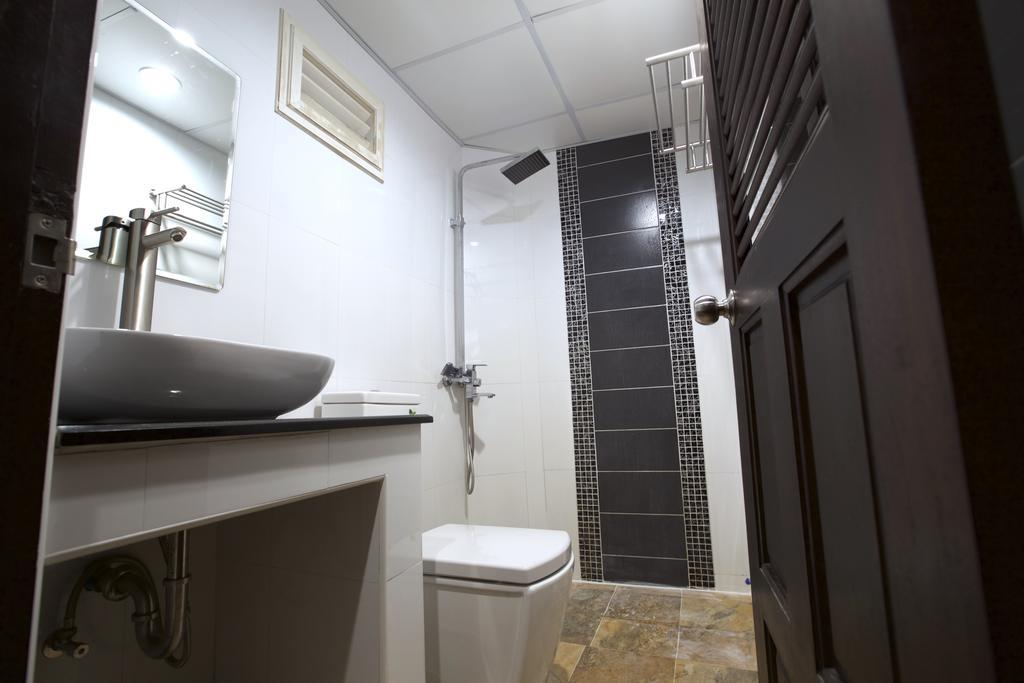 Katesiree House Hotel Pattaya Ngoại thất bức ảnh