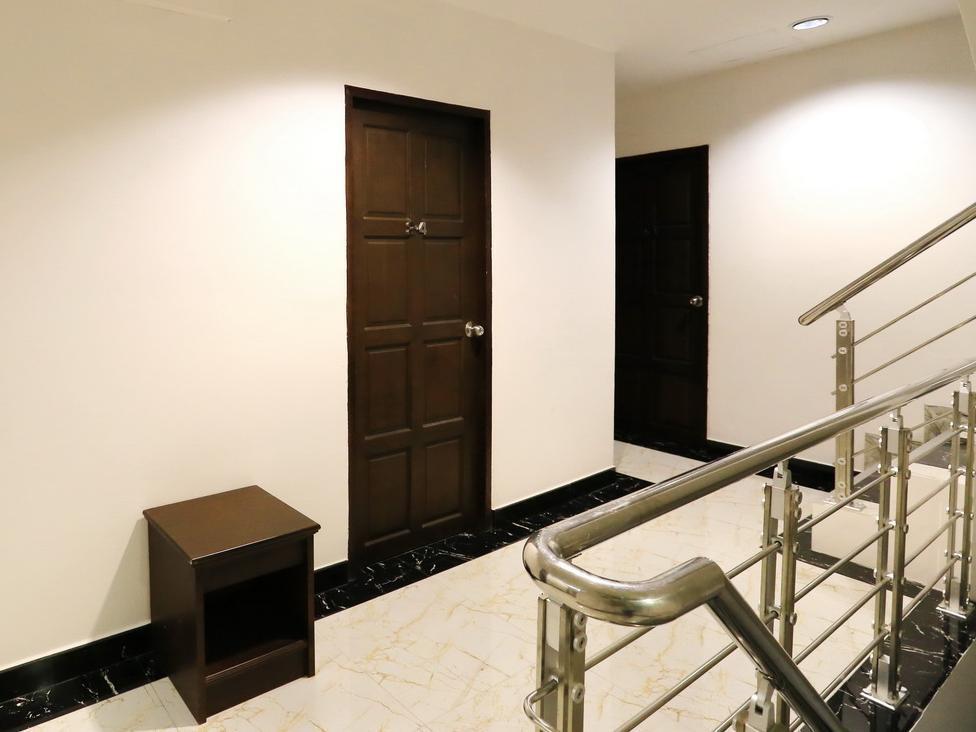 Katesiree House Hotel Pattaya Ngoại thất bức ảnh